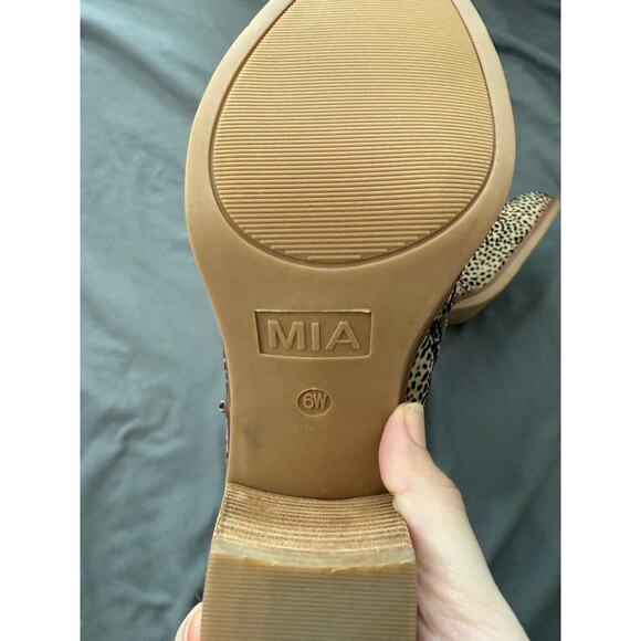 NEW‎ Mia Ankle Boots Tracee Leopard Animal Print Booties Western Size 6 WIDE - Picture 2 of 6